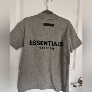 Fear of God Essentials tshirts sz 8